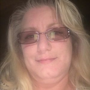 Meet your Posher, Brandy